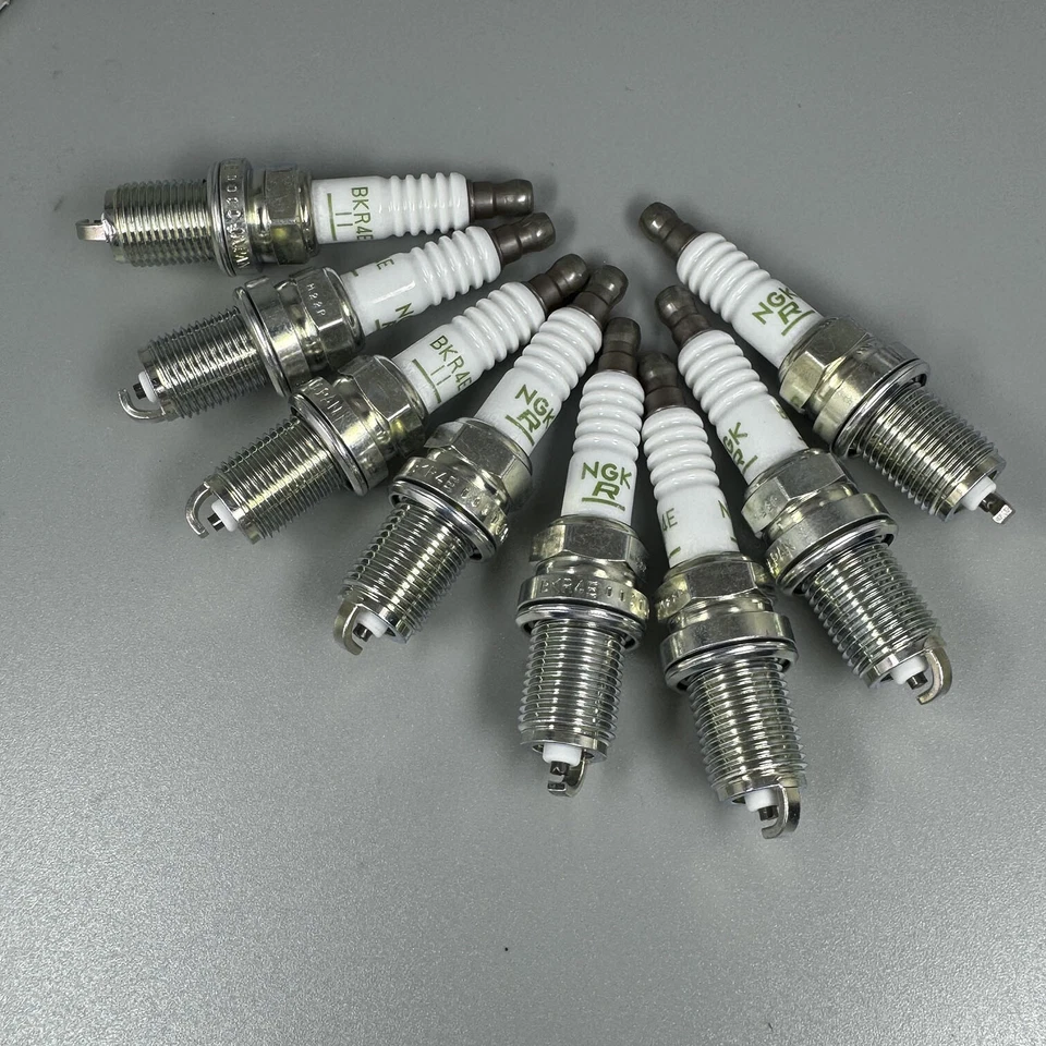 Cable de bujía para Mercedes-Benz Clase C E ML SLK 12 MK + 12 bujías NGK Foto 3 de 4