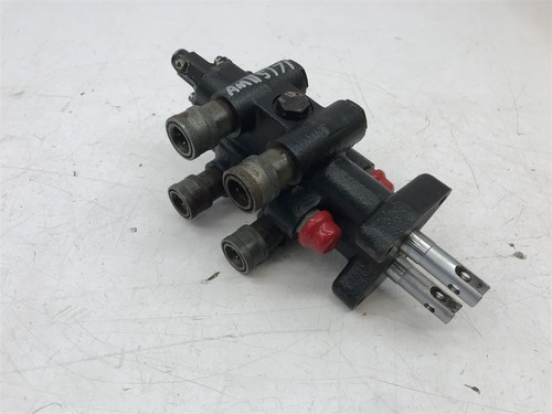 JOHN DEERE HYDRAULIC CONTROL VALVE 425 445 455 AM115171 - Picture 2 of 10