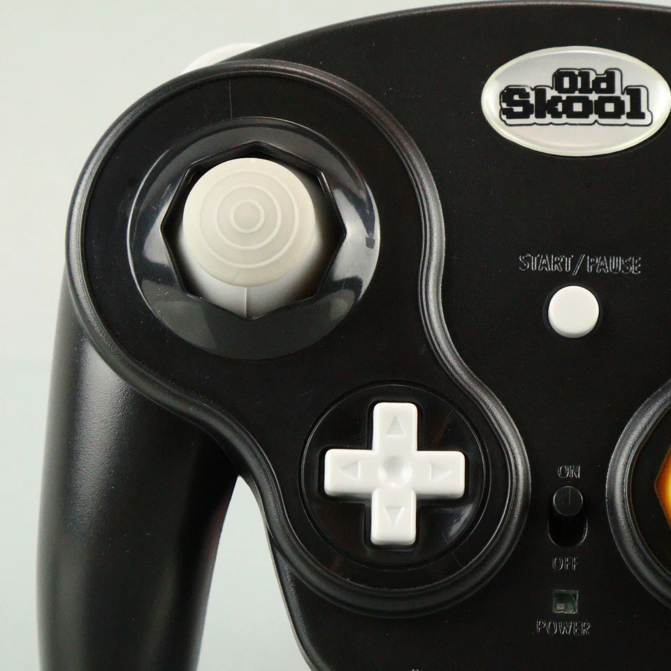 Controlador inalámbrico Old Skool Falcon GC para Nintendo GameCube NGC GamePad negro Foto 3 de 4