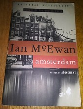 Amsterdam by Ian McEwan (1999, Trade Paperback) A NEARLY NEW LOOKING BOOK !!!!!!