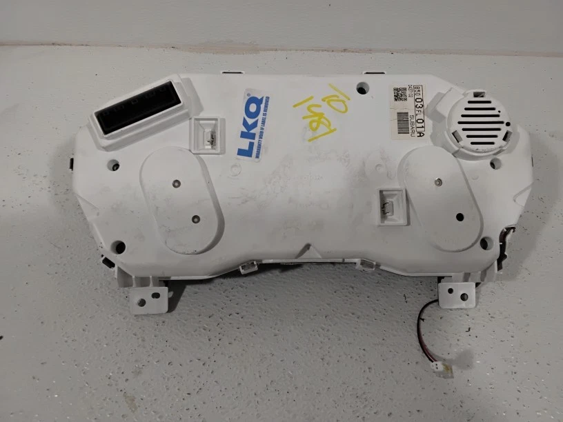 Subaru Impreza 2017 velocímetro Speedo Cluster 122 k millas OEM Foto 4 de 4