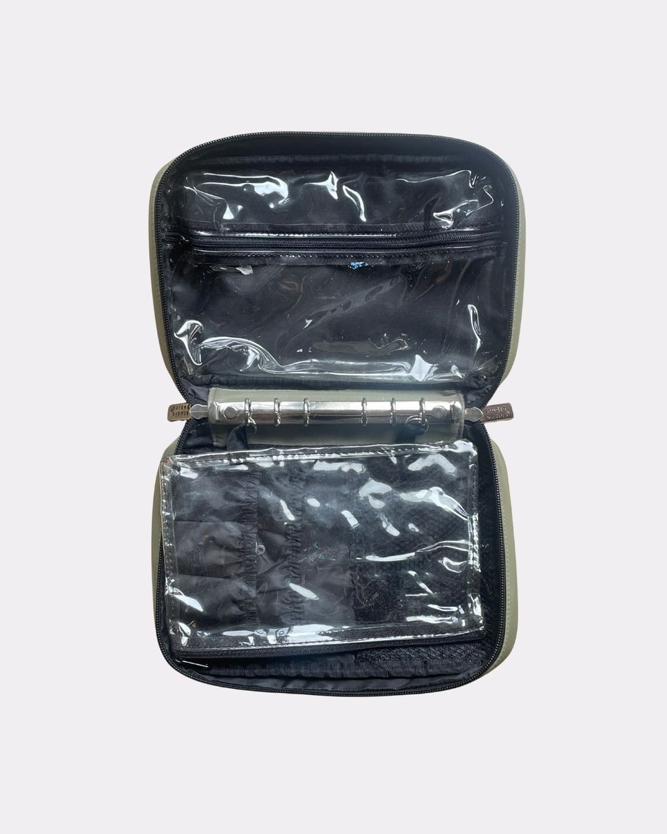 Max Studio Binder bag View 2