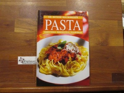 Pizza . Kunstvoll zubereitete Teigwaren Dr. Oetker