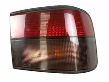 Feu arrière Renault R21