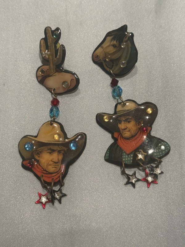 VINTAGE ENAMEL KITSCH COWBOY  DANGLE 80s EARRINGS! 