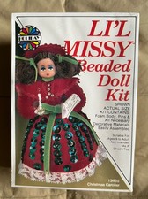 Vintage Nowy, zapieczętowany zestaw lalek z koralików LI'L MISSY Kolęgnacja Świąteczna 13435 ŚWIĘTO