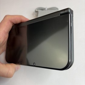 Nice! New Nintendo 3DS XL Gray Black Console W Charger Stylus US Version