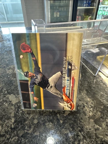 Ronald Acuna Jr RC 2018 Topps Update Series Debut Rookie Card #US252 Braves MVP