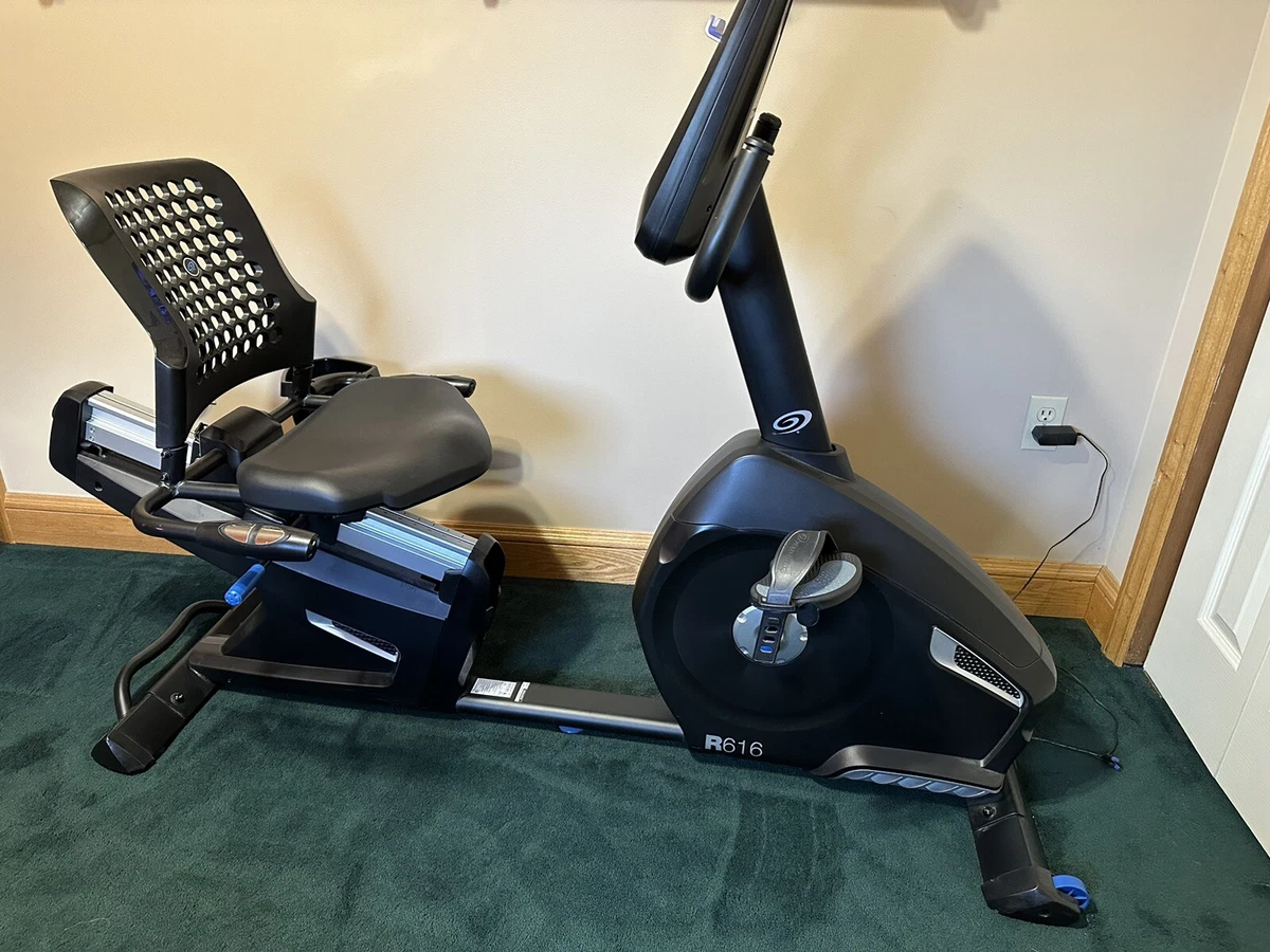 Nautilus Recumbent Bike R616