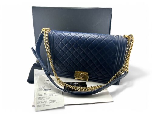 Chanel Navy Blue Quilted Lambskin Leather Medium Boy Flap Bag GHW With Box