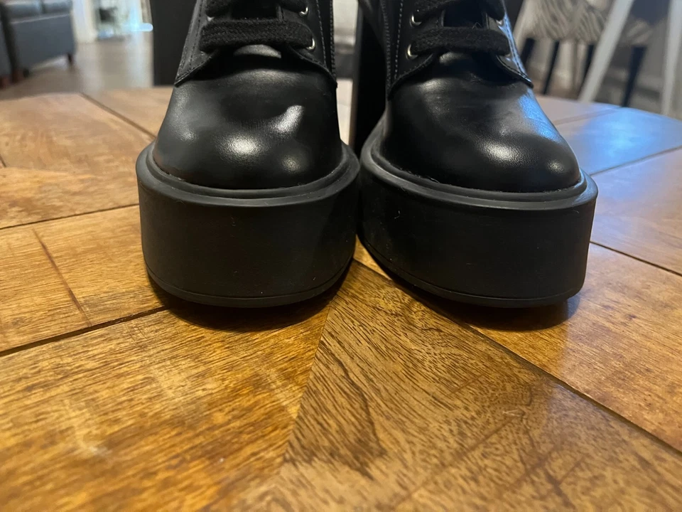 Gianni Bini Suzie Mujer Cuero Encaje/Gancho Cremallera Lateral Tacón Bloque Botas, Negras 7M Foto 2 de 4