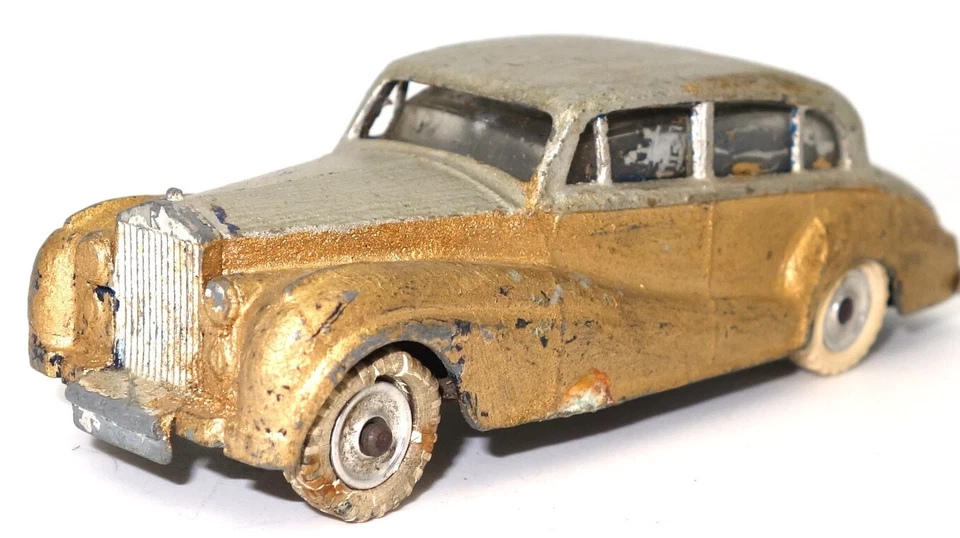 DINKY NO. 150 ROLLS ROYCE SILVER WRAITH - RESTORE IT - Image 2 of 3