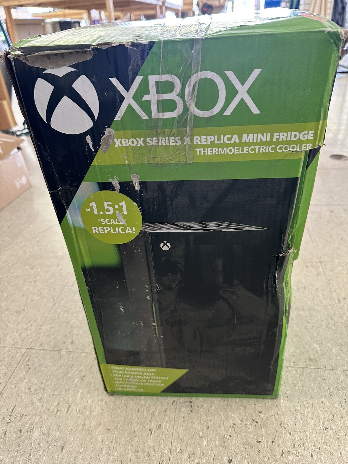 Brand NEW Xbox Series X Replica Mini Refrigerator Fridge 12 Cans