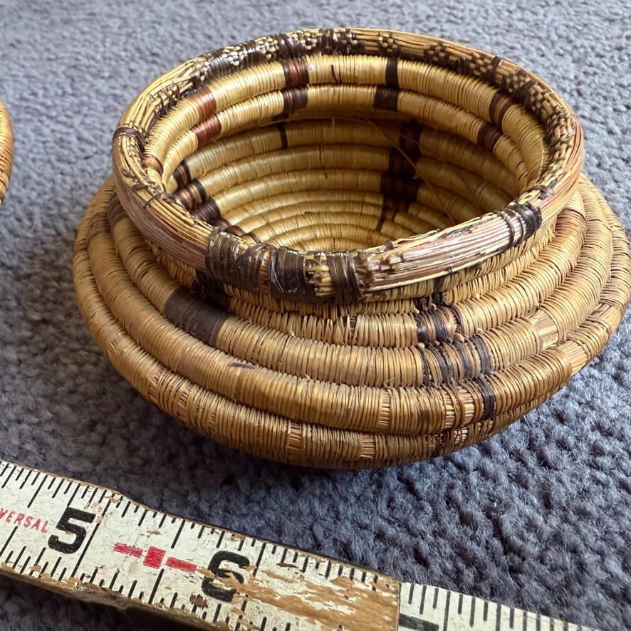 Yupik Basket From Alaska! Woven beachgrass, beautiful antique pattern