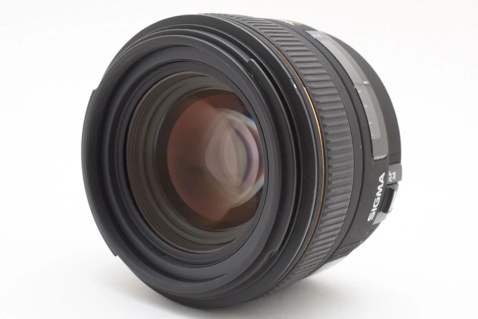 Sigma 30mm f/1.4 EX DC HSM Lens for Canon [Exc+++] w/Case From Japan Y2076 - Image 2 of 4