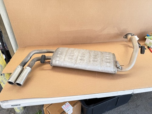 865803. Honda CRX Civic SI 1989-1991 Exhaust Muffler Pipe OEM 18307-SH3-J24