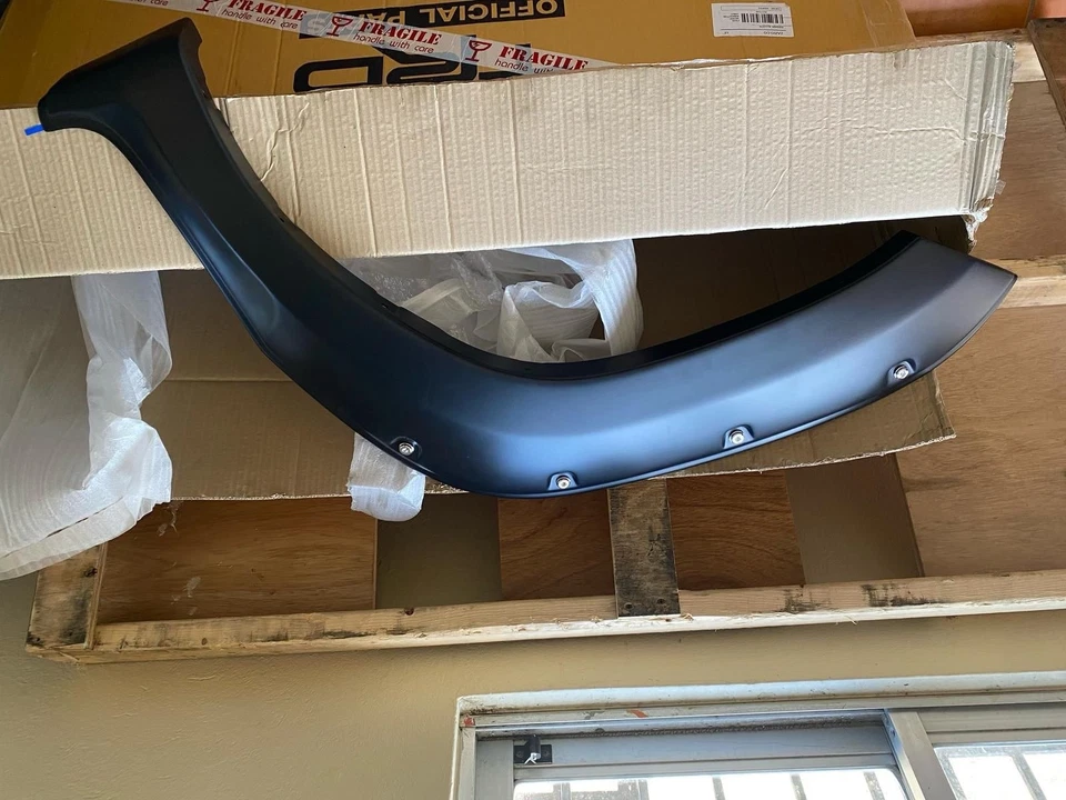 Alargadores Fender V.3 preto fosco para Toyota Hilux 4Dr Revo Rocco 2018 2019 - Imagem 4 de 4