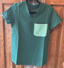 Figs Technical Collection Scrubs Top Women  s Catarina Contrast Green XXS Pocket