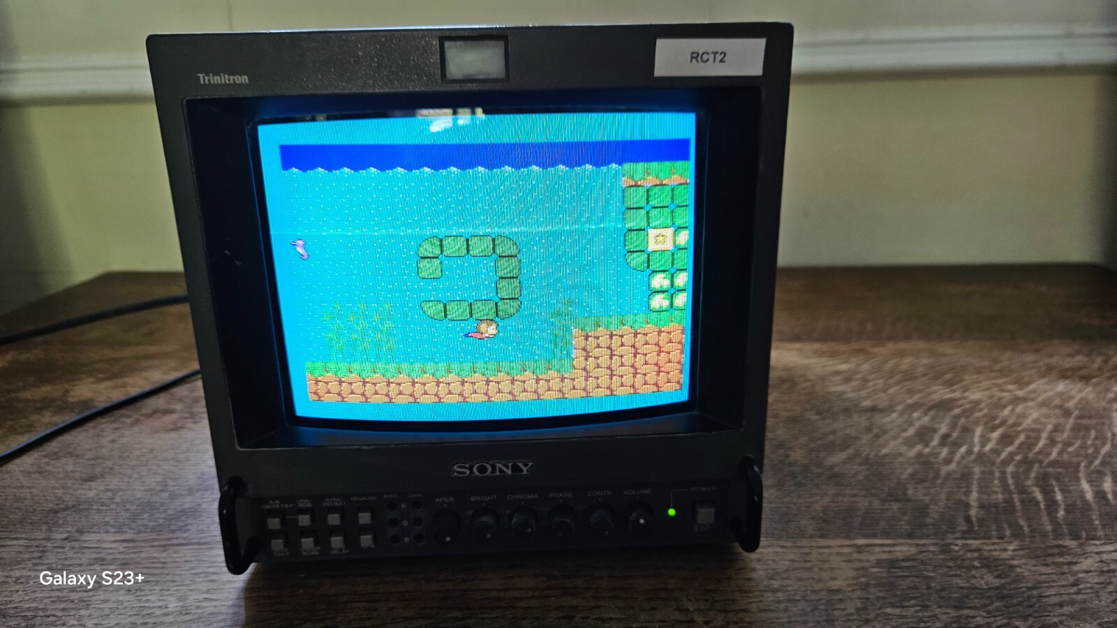SONY PVM-9042QM - 9" INCH 250 TVL PVM BROADCAST MONITOR CRT #RCT2 RGB S-VHS