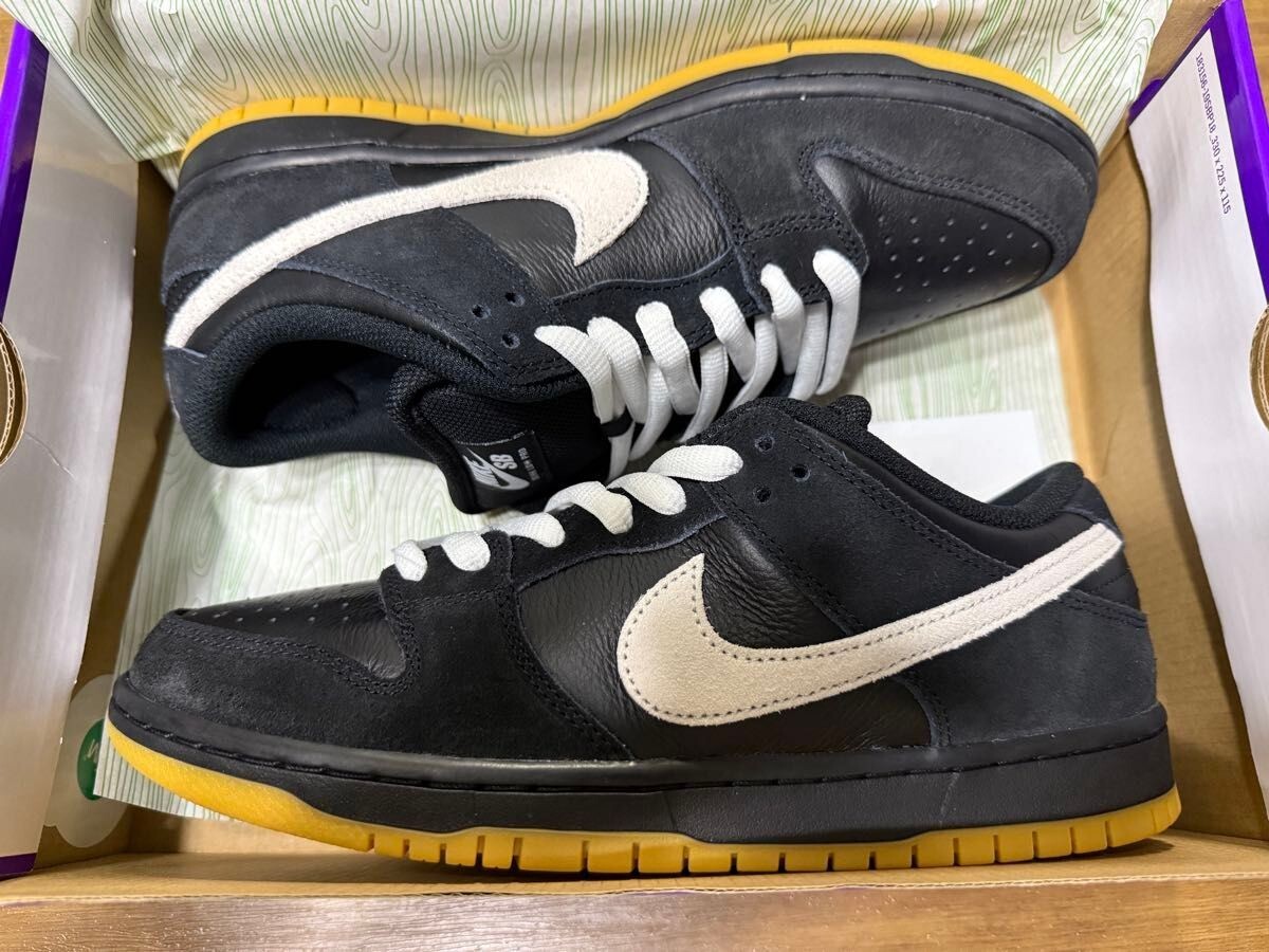 Size 8 - Nike Dunk Pro SB Low Black White Gum for sale Size 8 - Nike Dunk Pro SB Low Black White Gum for sale