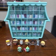 Disney Doorables Ultimate Collector Case Aqua Pink Glitter Series 5 W/ 9 Figures