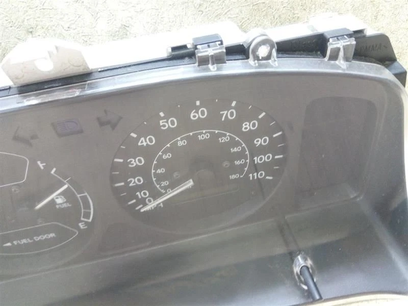 Painel de instrumentos velocímetro compatível com 98-02 GEO PRIZM n24-199291 - Imagem 3 de 4