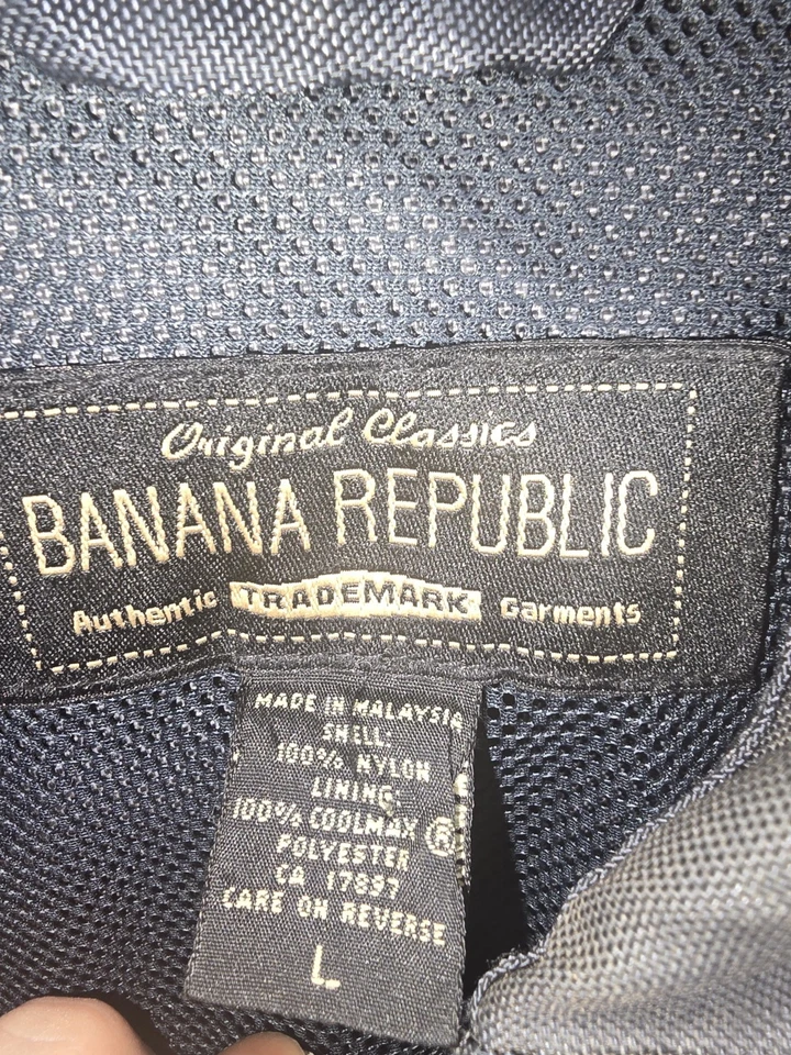 Banana Republic Men Size Large Hooded Rain Coat Black Preowned - Image 3 of 4