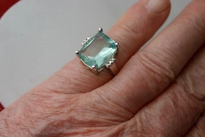 Schöne 925 Gefüllt Silber Ring Mit Aquamarin & Cz. 4 Gr.1.7X1.5 CM IN Box - Bild 1 von 4