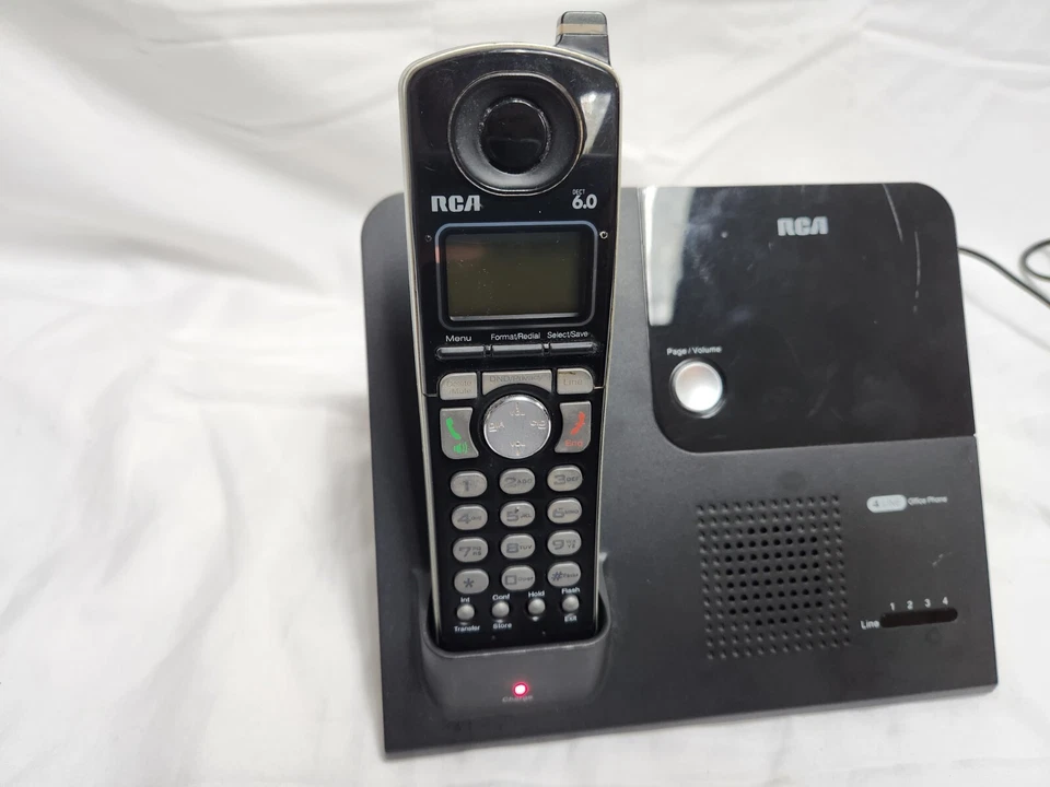 Teléfono inalámbrico expandible de 4 líneas RCA 25420 con identificador de llamadas Foto 2 de 4