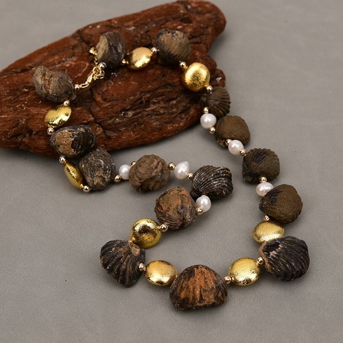 18" Cultured White Pearl Brown Marine Stone Sea Shell Brushed Beads Necklace - Picture 7 of 8