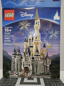 Incomplete 95.96% LEGO Disney: The Disney Castle (71040) READ DESC