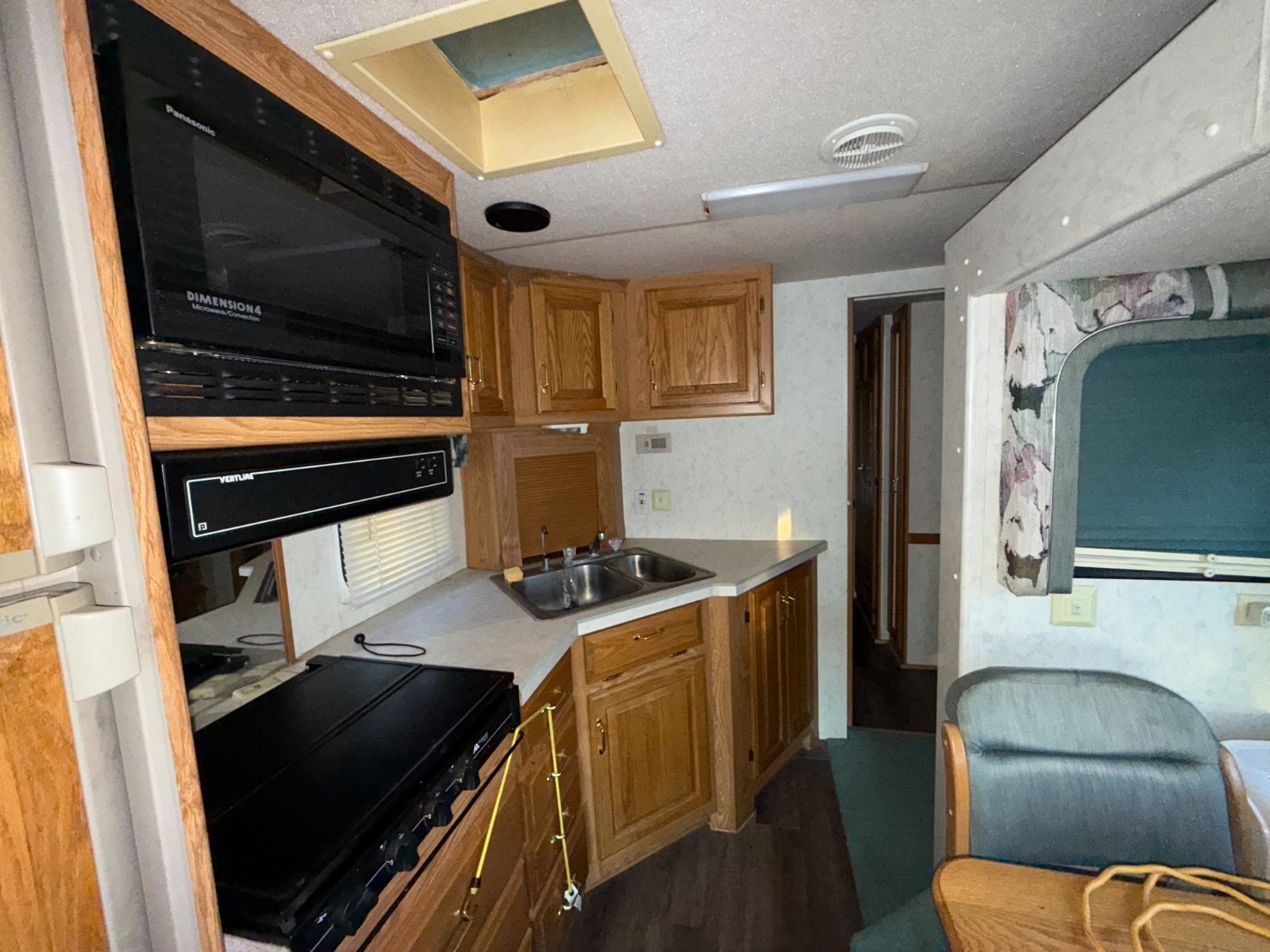 1996 Newmar DutchStar DP3757 diesel