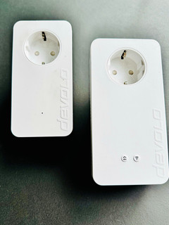 devolo dLAN 1200 Wifi ac und dLan 1200 1200 Mbps WLAN Steckdose RJ 45