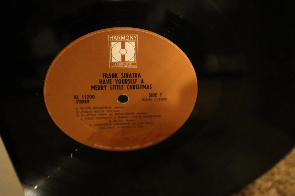 FRANK SINATRA HAVE YOURSELF A MERRY LITTLE CHRISTMAS ALBUM 1967 ! - Image 2 of 4