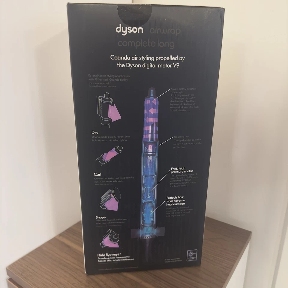 Dyson Airwrap™ Multi Hair Styler in Ceramic Pink and Rose Gold - Image 3 of 4