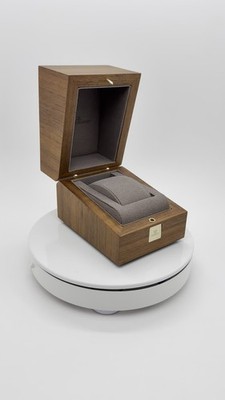 Jaeger-LeCoultre 純正 木製ボックス おまけ付き Jaeger-LeCoultre Wooden Watch Box Set – Authentic Boutique