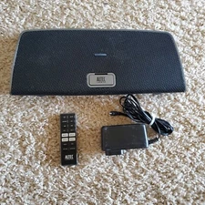 Altec Lansing iMT630 iPhone Portable Speaker, Rechargeable, 30-pin dock, AUX B6