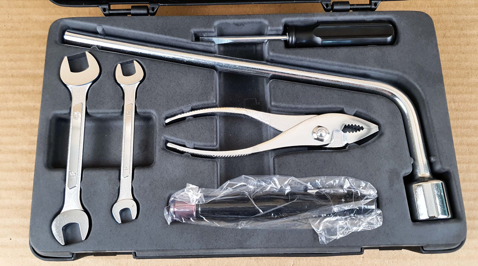 Lexus LS400 LS430 19942006 Trunk Emergency Wrench Tool Kit Box eBay