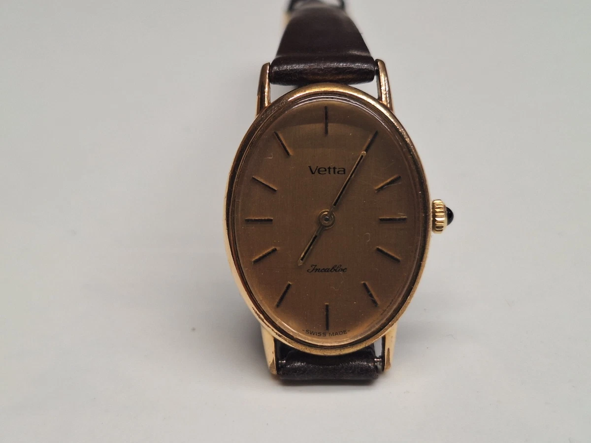 Oozoo Orologio vintage da donna – Orologio da polso da donna con cinturino in rete metallica da 10 mm – analogico da donna rettangolare, bianco/argento, Bracciale