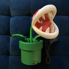 Super Mario Bros. 13” Piranha Plant Poseable Desk Lamp Light Nintendo