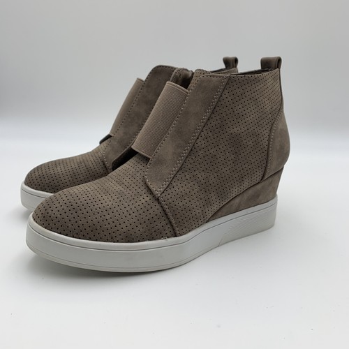 clara wedge sneaker