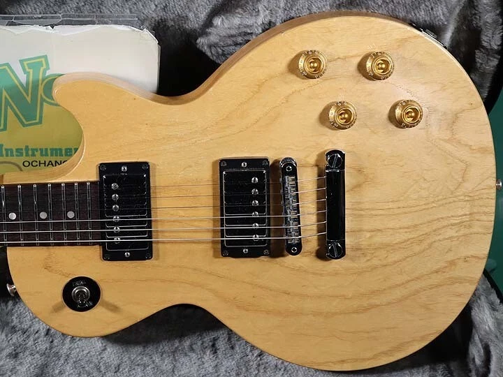 Gibson les paul 2024 studio swamp ash