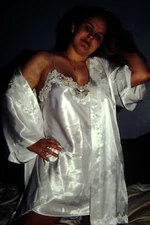 beautiful woman busty glamour candid 35mm Slide T1a14