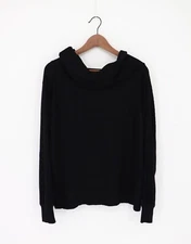 VELVET By Graham & Spencer Ruth Long Sleeve Ribbed Sweater Black M $169 E2
