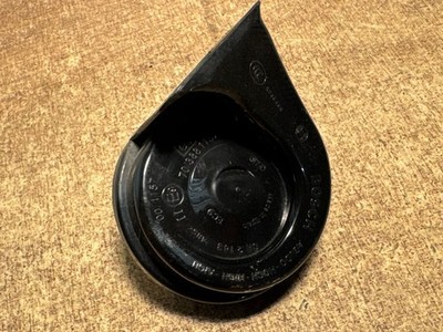 2008 Volkswagen Scirocco Mk3 High Tone Horn 7013881157 FREE POSTAGE   *5
