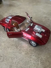 Sun star Diecast 1963 Chevrolet Corvette SS5735 1/32 Stingray Model Car