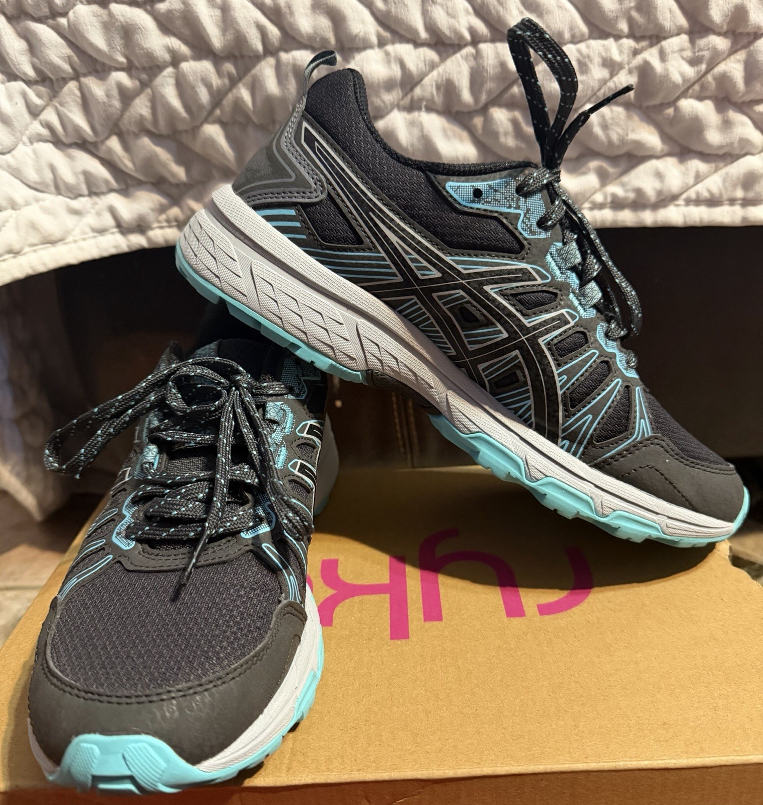 Asics Women’s Gel Venture 7 Running Shoes Size 7