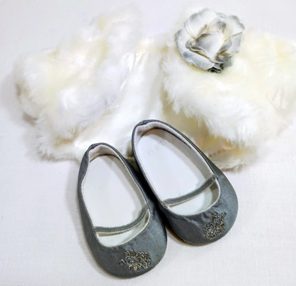 Lote de 3 zapatos bordados con cinta gris traje de vacaciones plateado elegante American Girl Foto 3 de 4