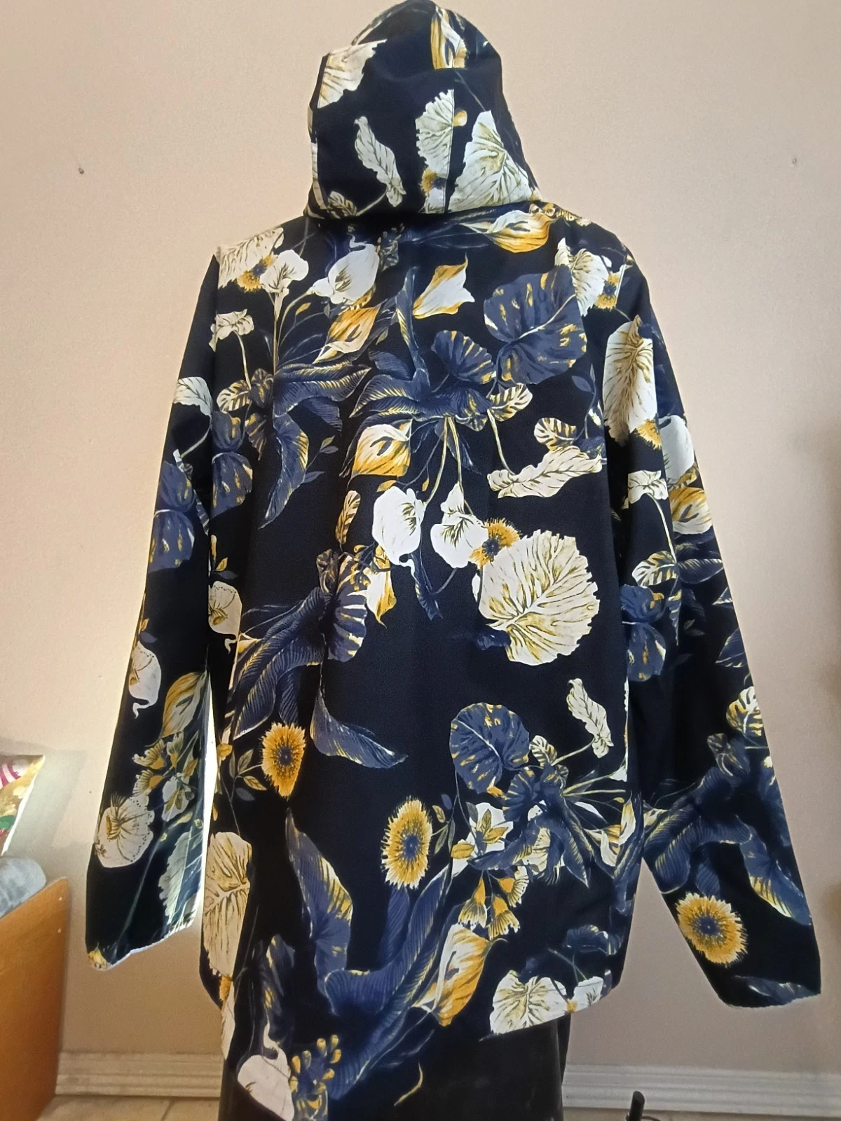 Under Armour Cloudstrike Stretch Storm Proof Jacket - NWOT 2XL