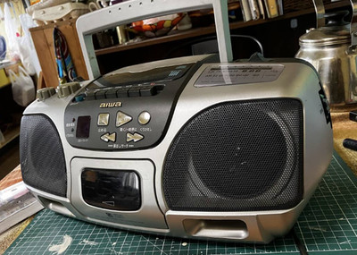 aiwa CSD-ES227 COMPACT DISC STEREO RADIO CASSETTE RECORDER AC100V 50/60Hz 14W